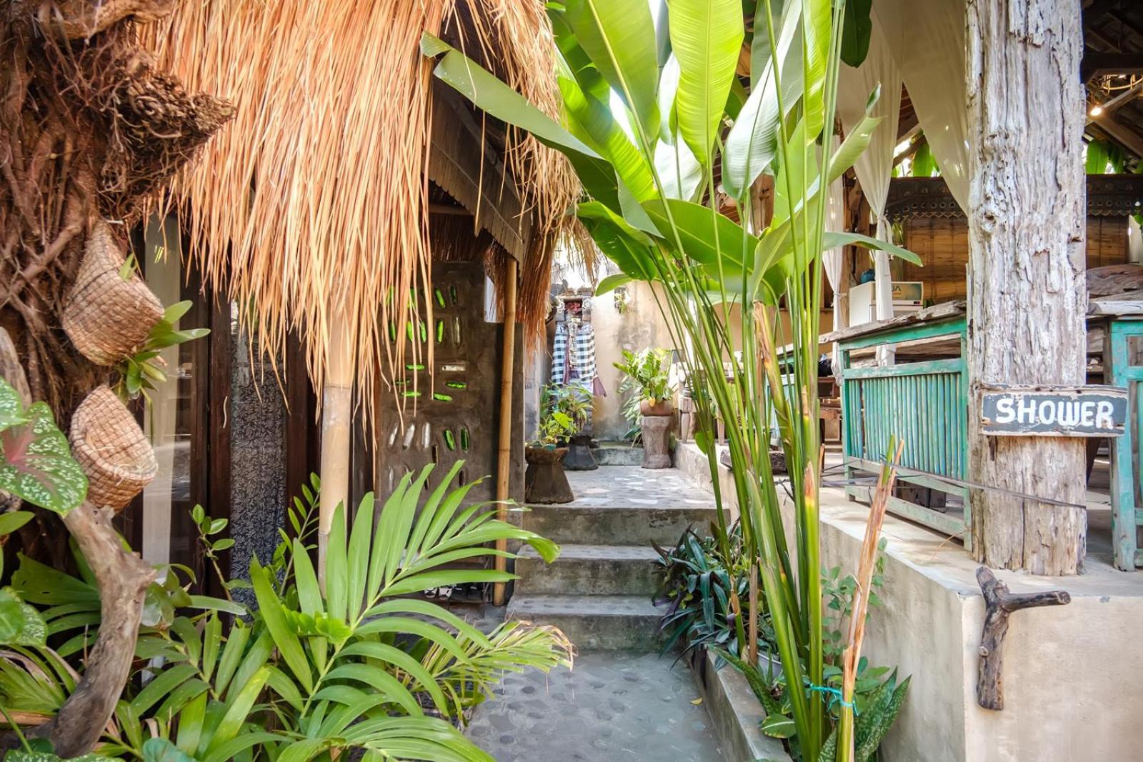 Twospaces Living At Wave And Chill House, Canggu Εξωτερικό φωτογραφία