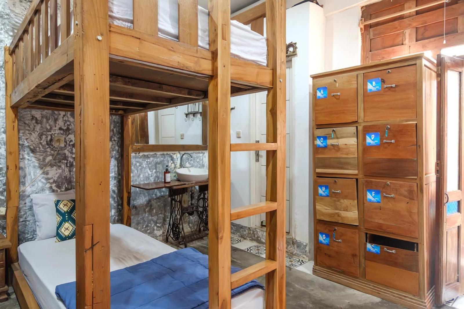 Twospaces Living At Wave And Chill House, Canggu Εξωτερικό φωτογραφία