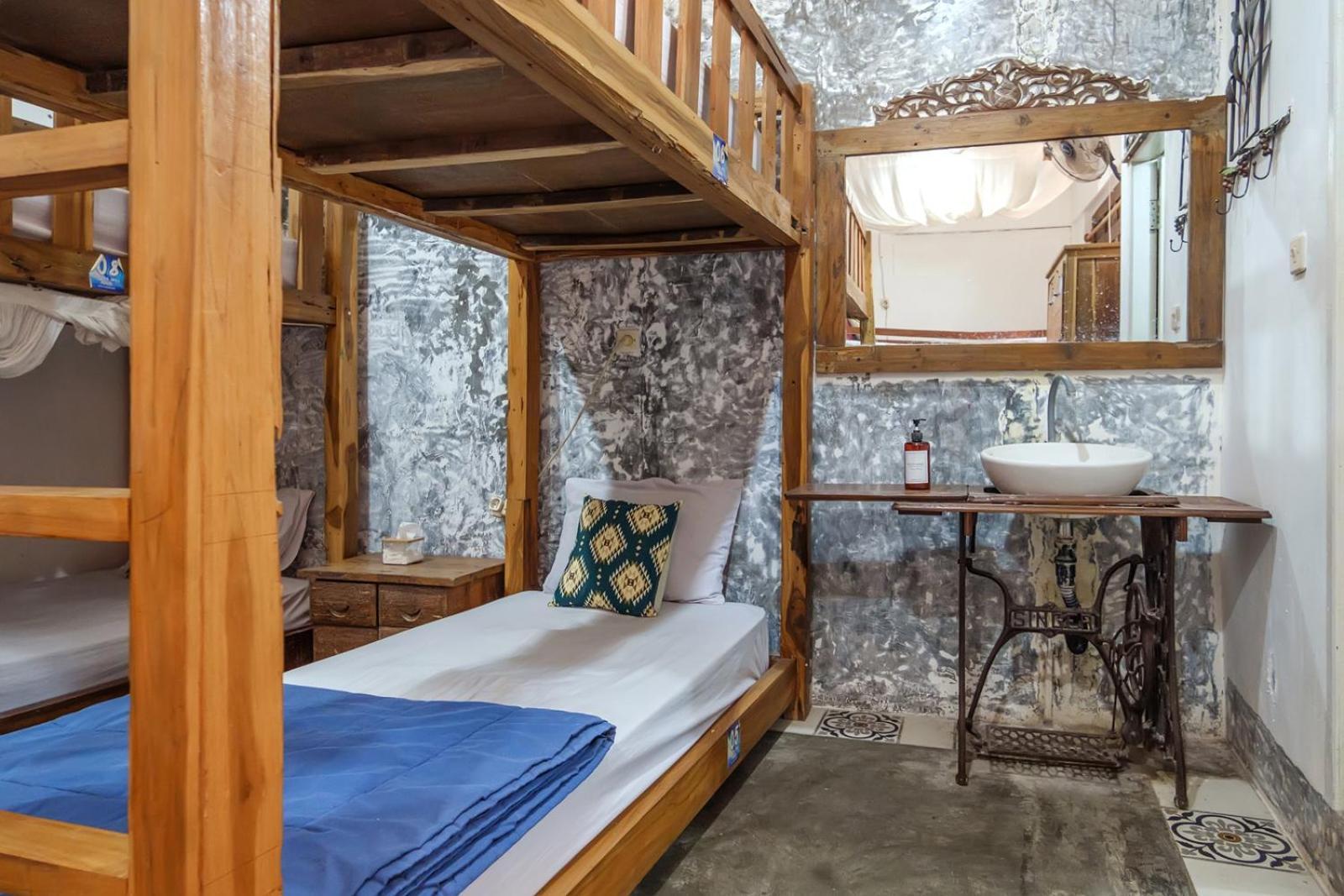 Twospaces Living At Wave And Chill House, Canggu Εξωτερικό φωτογραφία