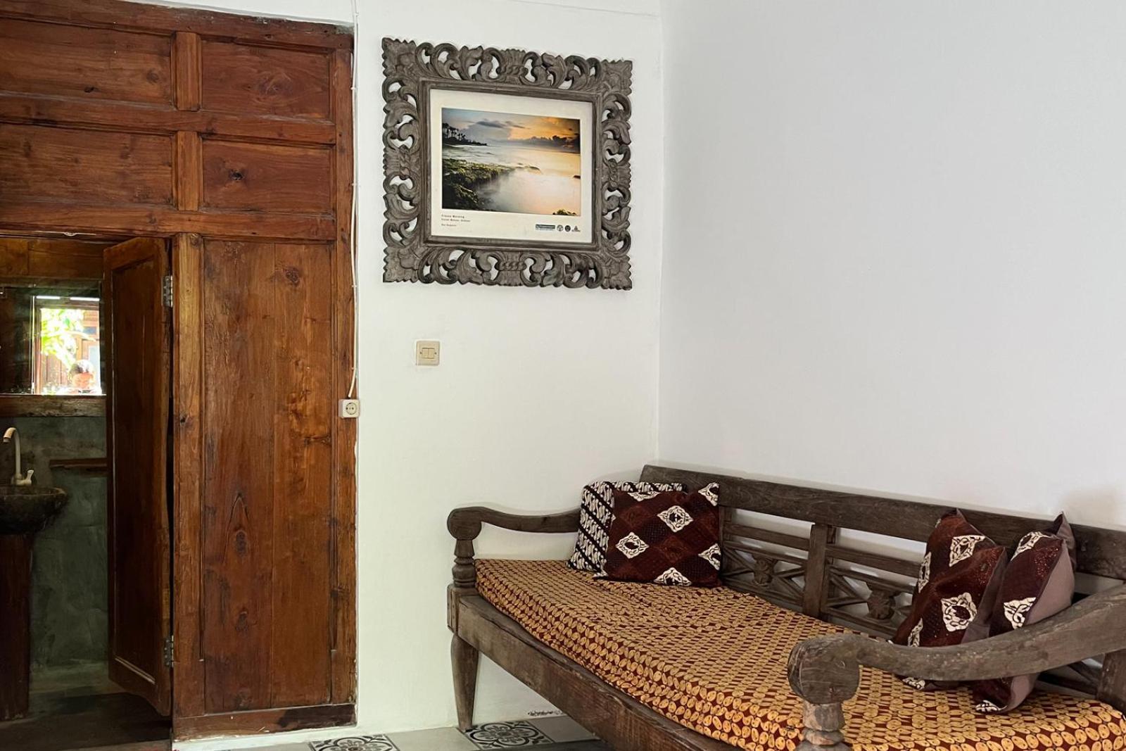 Twospaces Living At Wave And Chill House, Canggu Εξωτερικό φωτογραφία